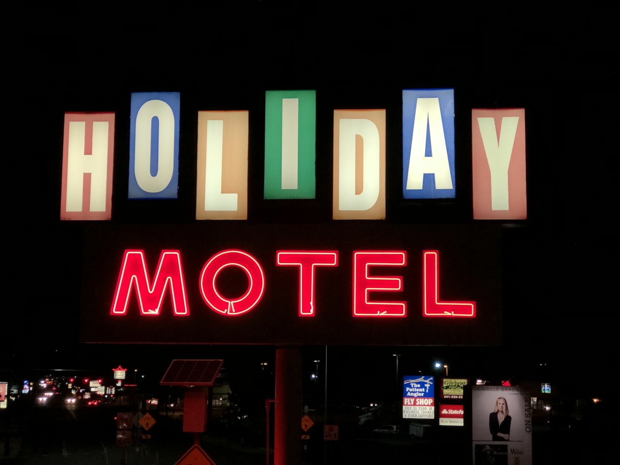 Holiday Motel Bend Exterior photo